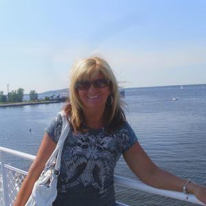 Meet your Posher, Cathy